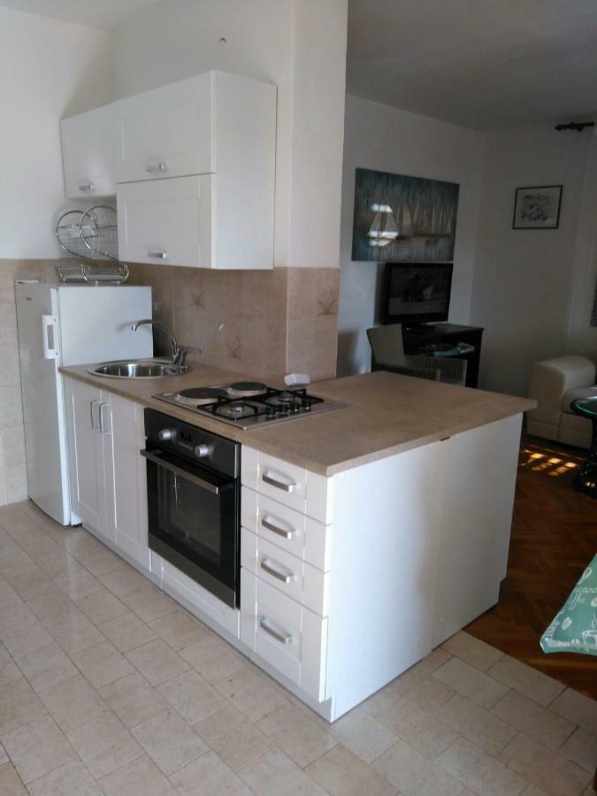Apartman Frketic Zaboric Esterno foto