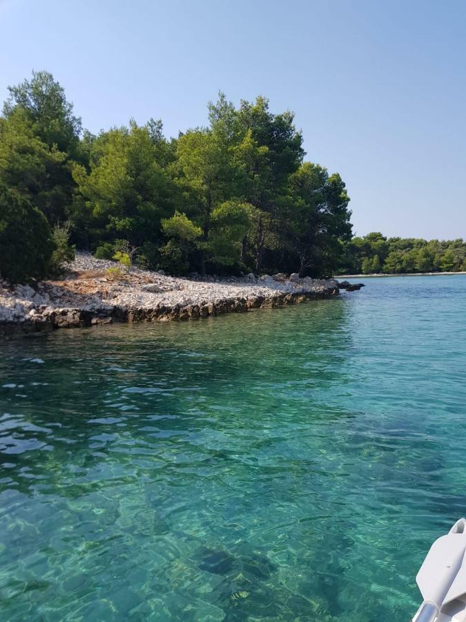 Apartman Frketic Zaboric Esterno foto